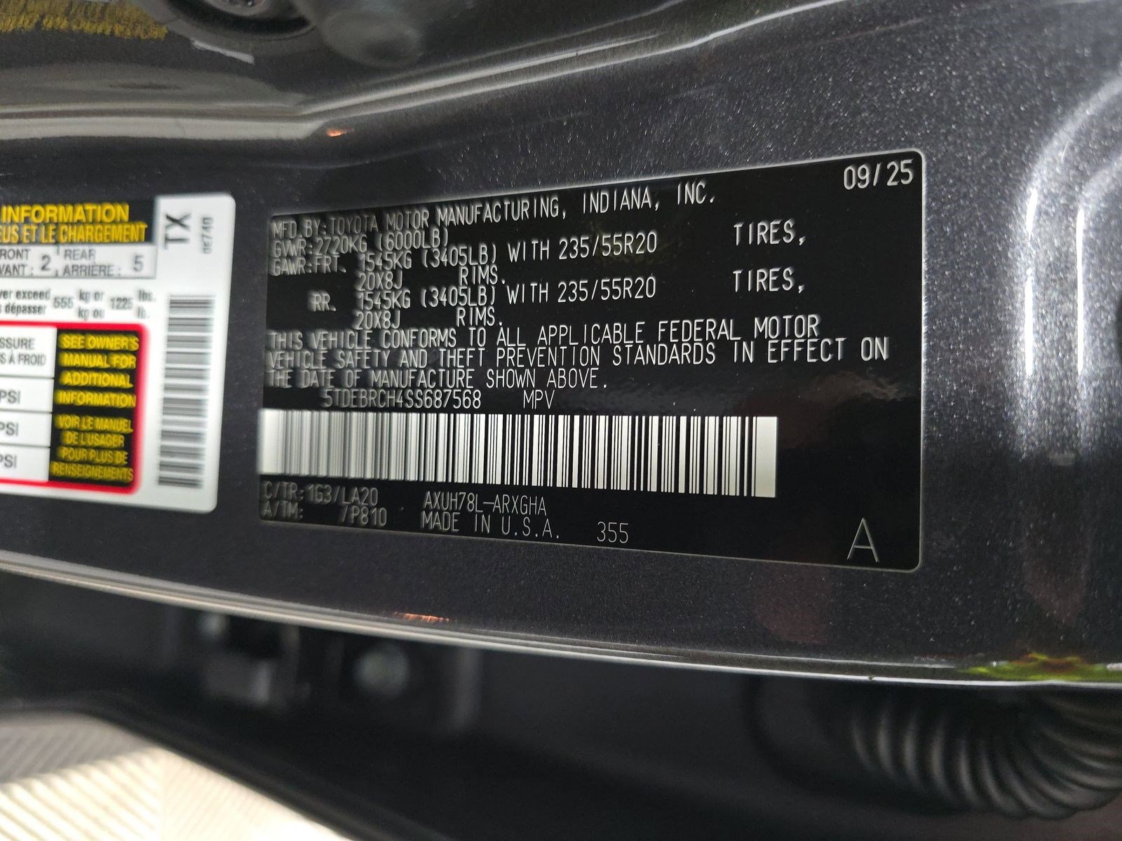 Used 2025 Toyota Highlander Platinum image 16