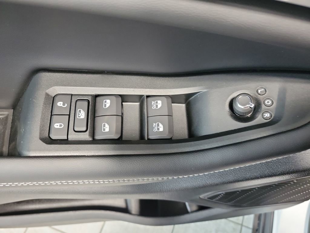 New 2025 Jeep Grand Cherokee L Limited image 23