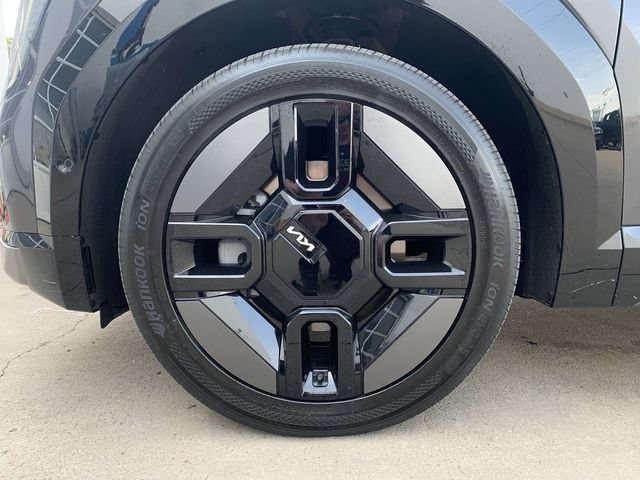 Certified 2024 Kia EV9 GT-Line AWD/4WD image 20