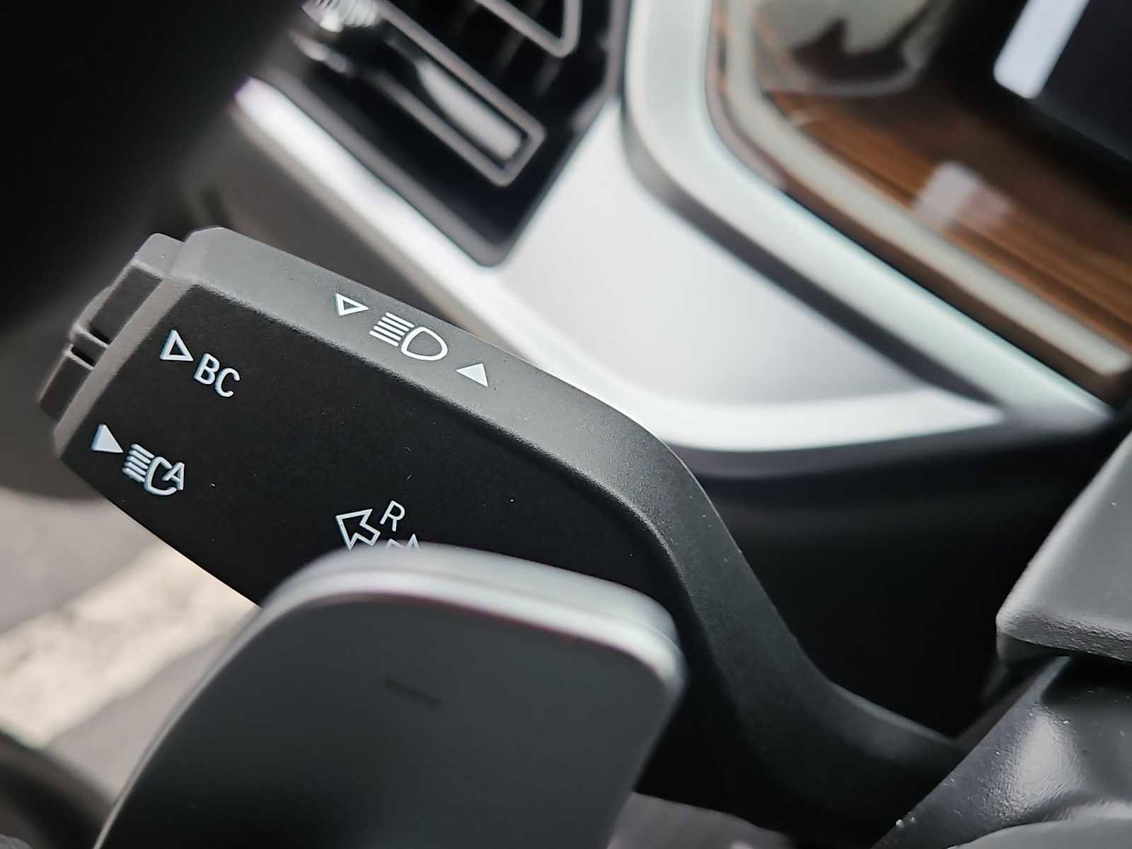 New 2026 BMW X5 xDrive50e w/ M Sport Package image 26