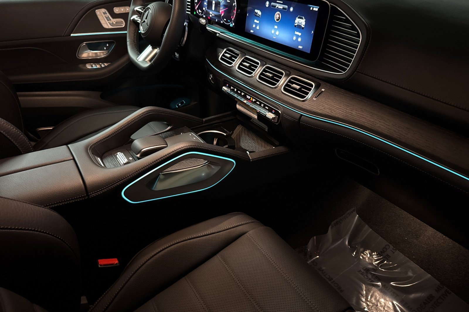 New 2026 Mercedes-Benz GLS 580 4MATIC image 30