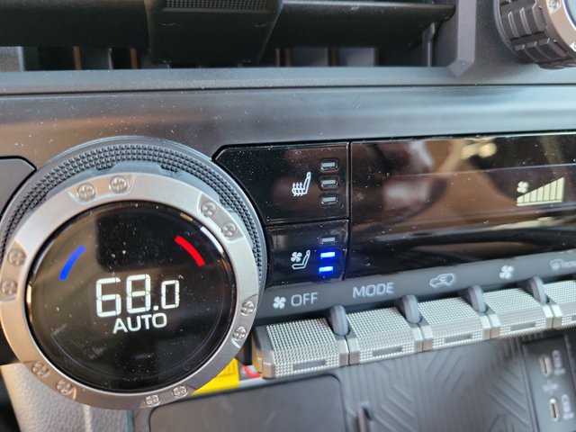 Used 2025 Toyota 4Runner Limited image 16