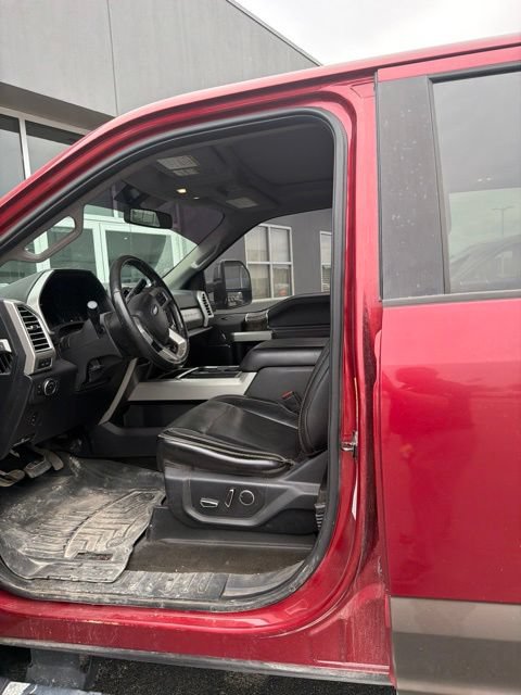 Used 2017 Ford F350 Lariat w/ Chrome Package AWD/4WD image 18