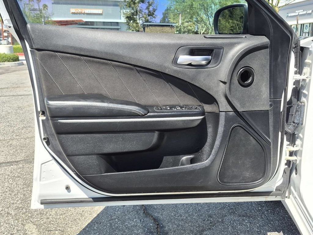 Used 2020 Dodge Charger SXT RWD image 24