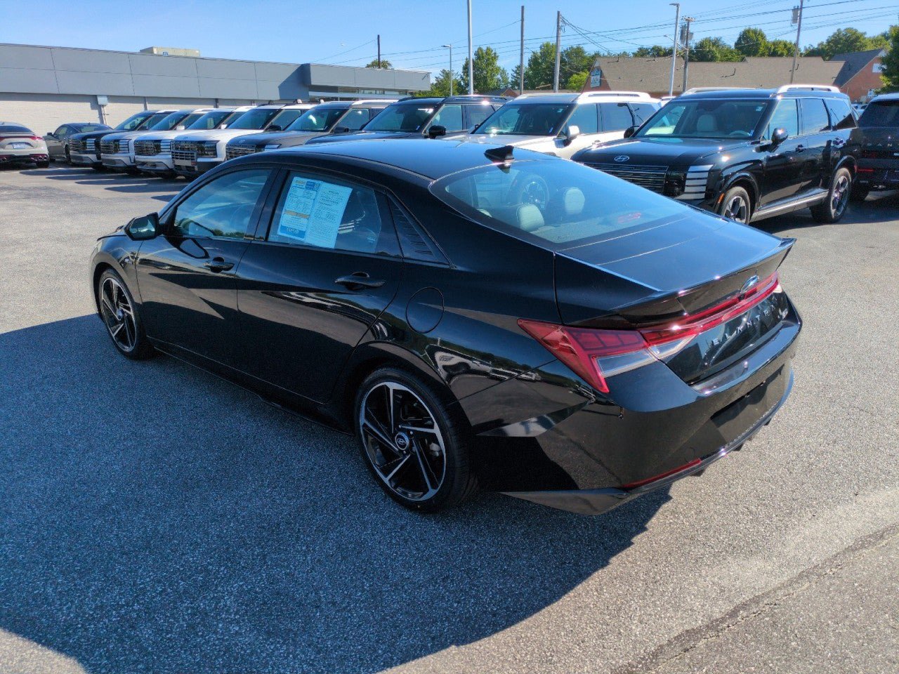 Used 2023 Hyundai Elantra N Line w/ Preferred Accessory Package FWD image 5