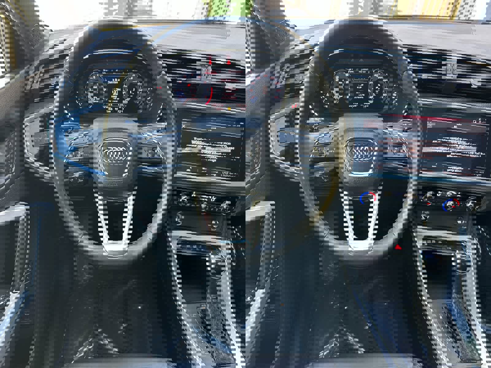 Used 2023 Audi Q3 2.0T Premium w/ Convenience Package AWD/4WD image 14