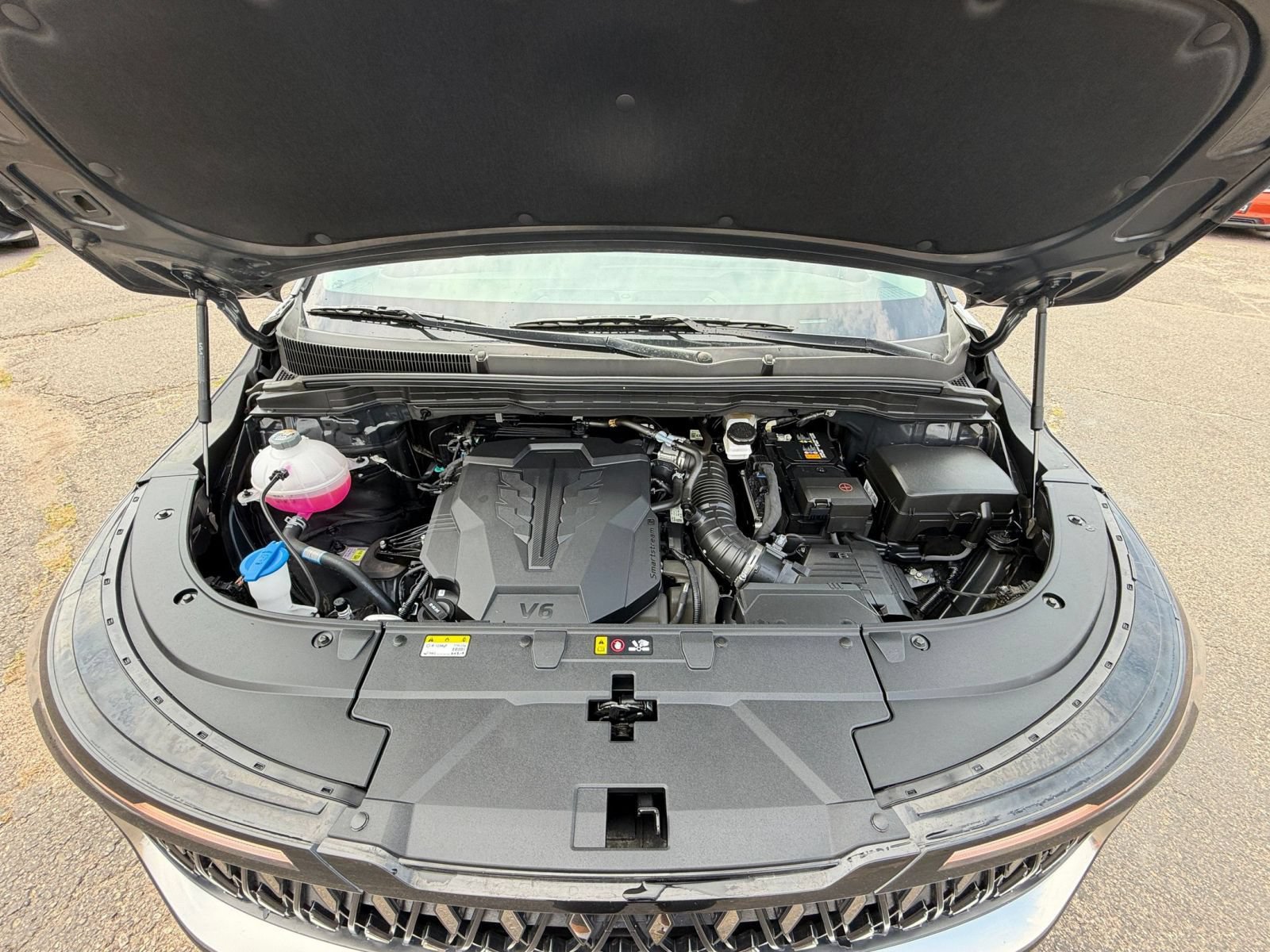 Used 2026 Kia Carnival FWD image 29