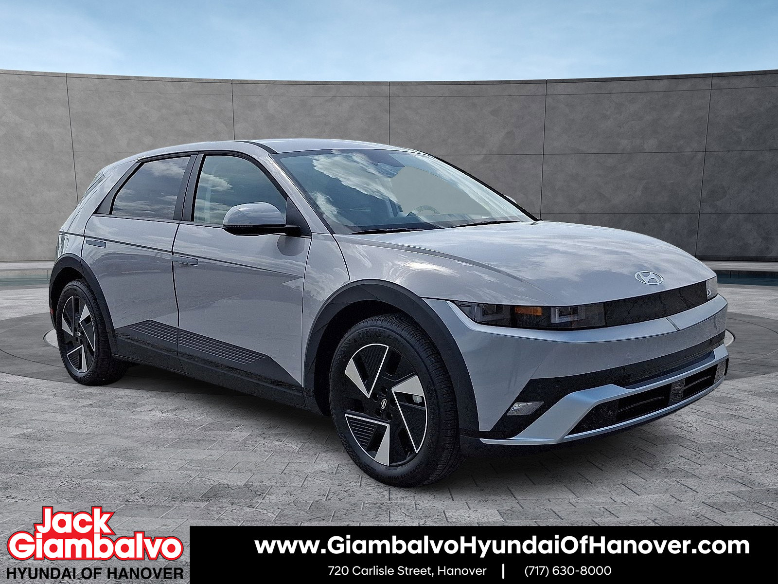 New 2025 Hyundai Ioniq 5 SE image 1