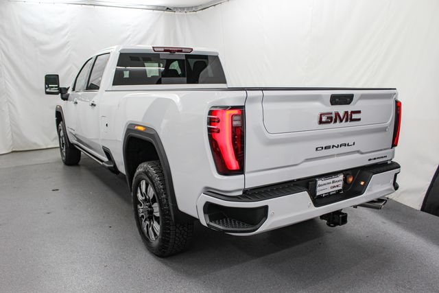 New 2026 GMC Sierra 3500 Denali w/ Denali Reserve Package AWD/4WD image 5