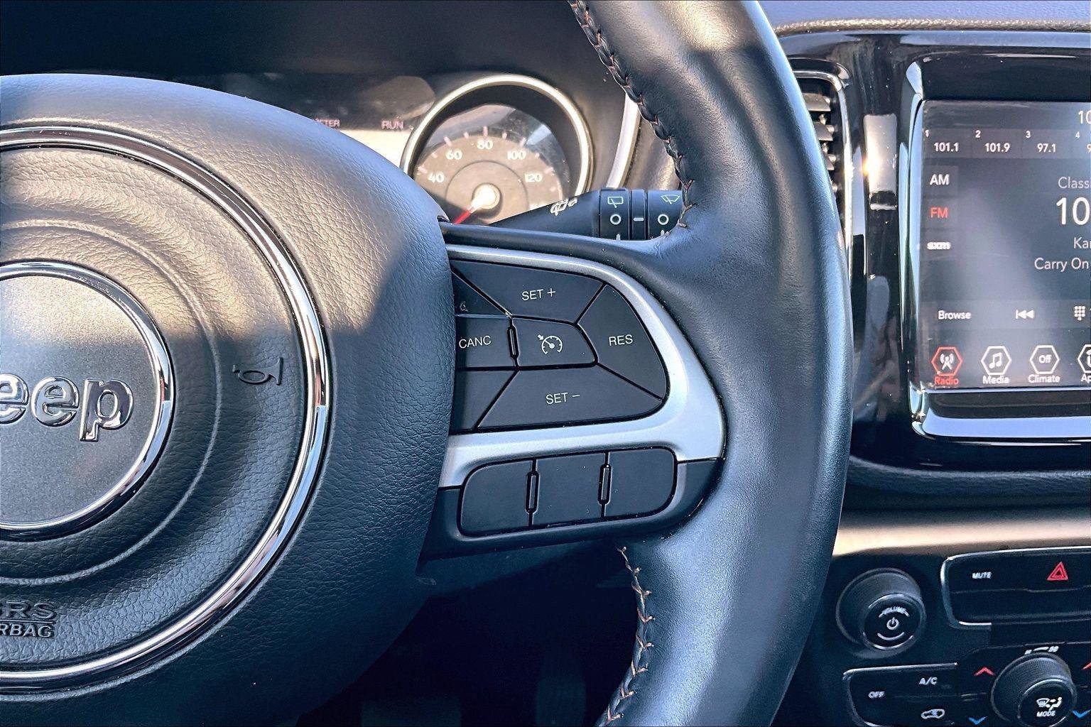 Used 2018 Jeep Compass Limited image 20