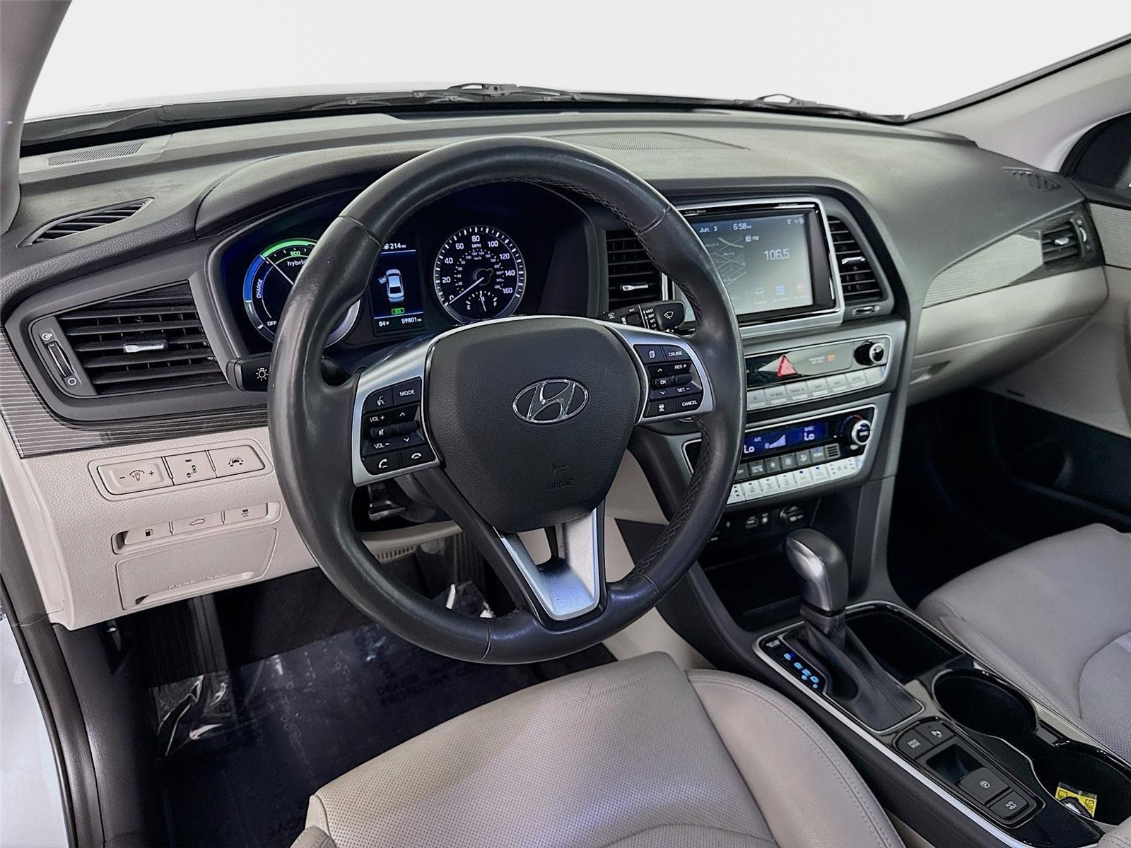 Used 2019 Hyundai Sonata Limited w/ Ultimate Package 02 FWD image 10
