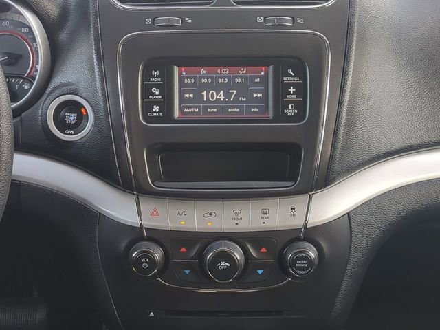 Used 2018 Dodge Journey SE image 17