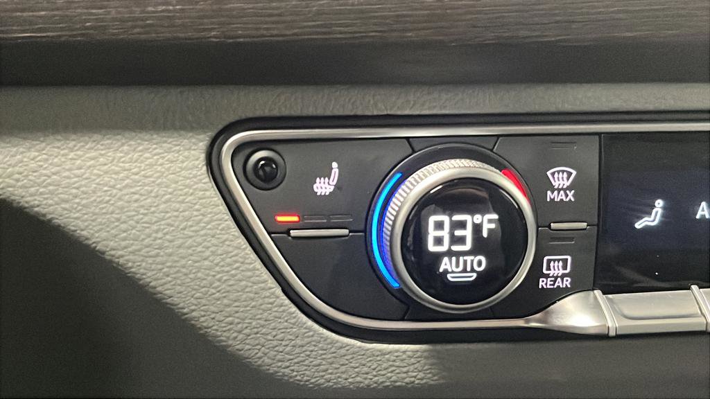 Used 2024 Audi Q5 2.0T Premium w/ Convenience Package image 13