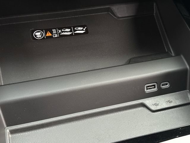 New 2026 Chevrolet Tahoe High Country image 18