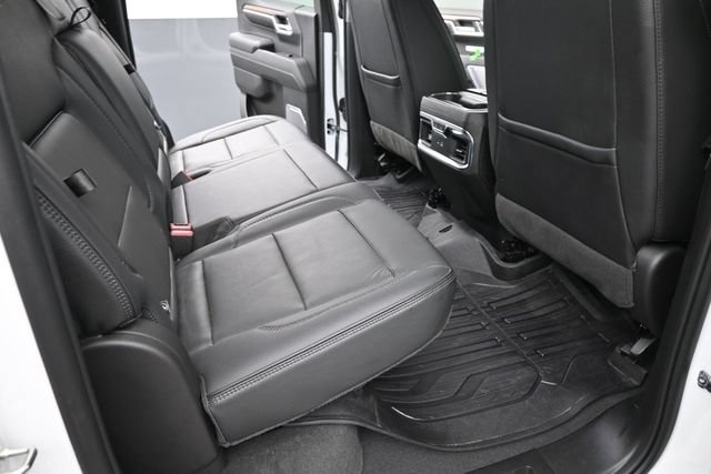 Used 2024 GMC Sierra 1500 Denali w/ Technology Package AWD/4WD image 18