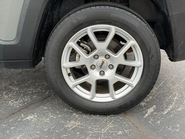 Used 2022 Jeep Renegade Latitude image 8