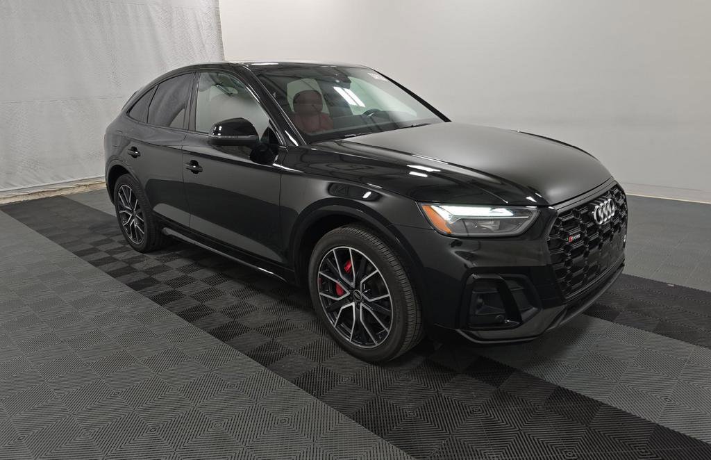 Used 2023 Audi SQ5 Premium Plus w/ Premium Plus Package image 3