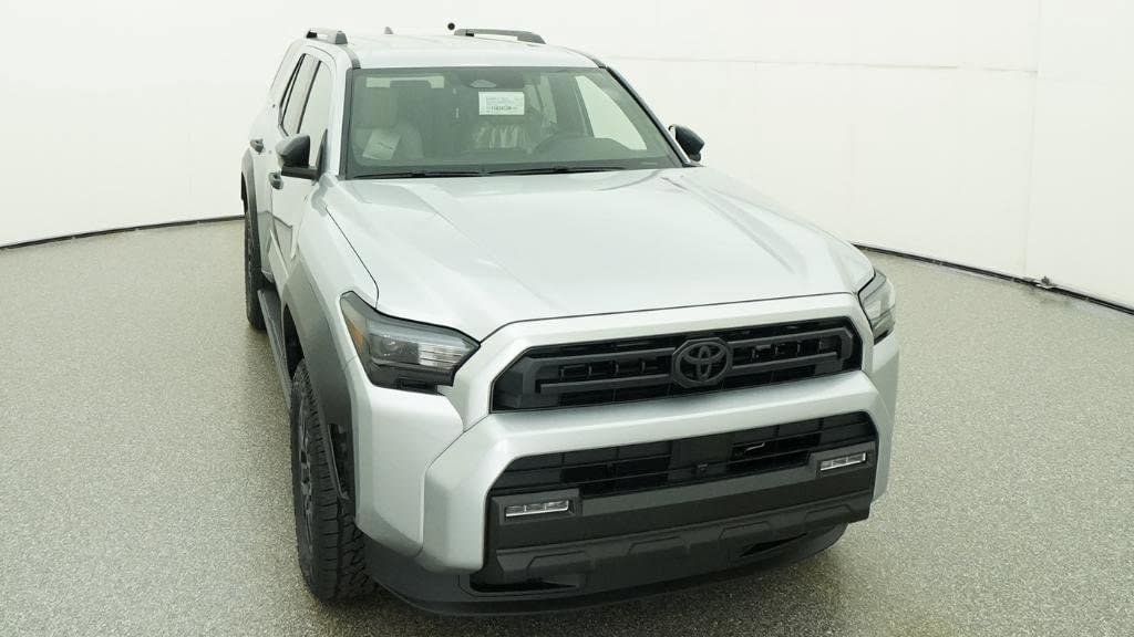 Used 2026 Toyota 4Runner SR5 RWD image 14
