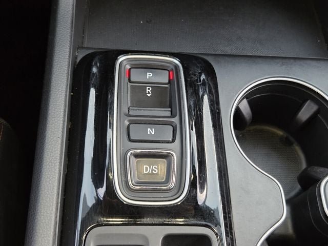 Used 2023 Honda Pilot Sport image 18