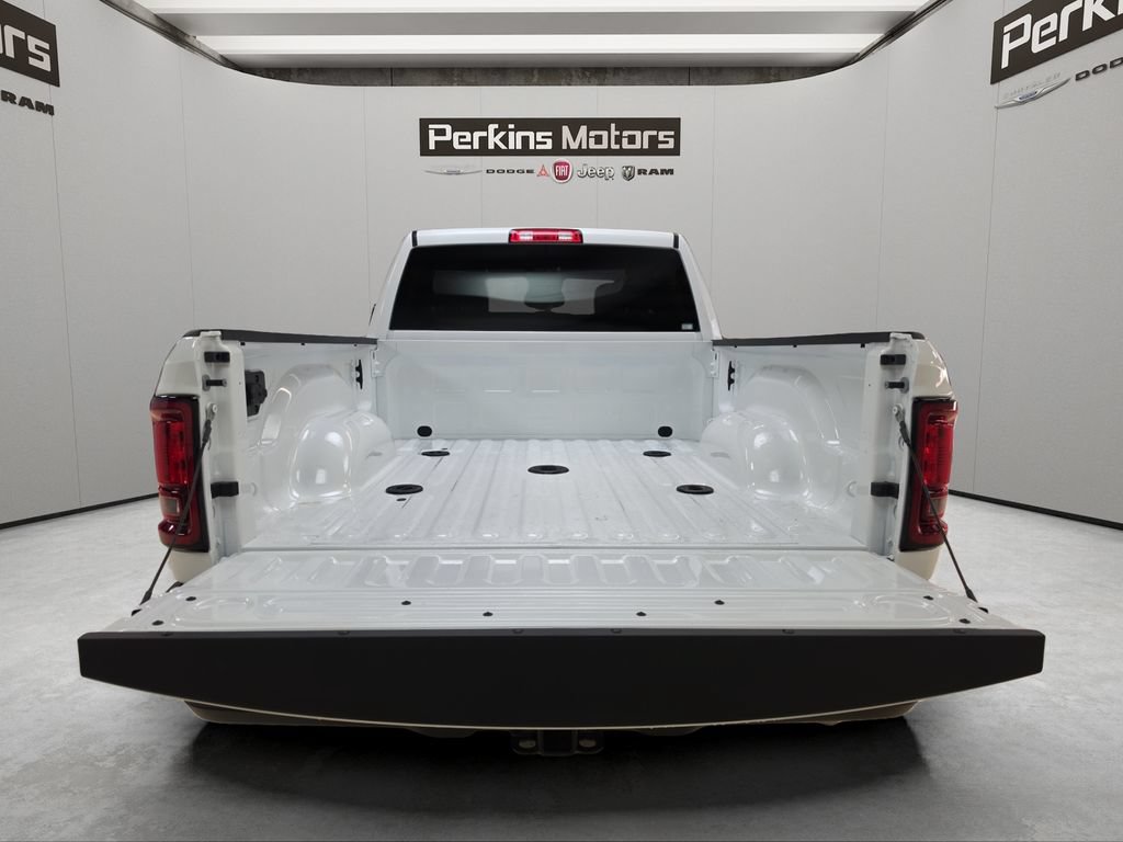 New 2026 RAM 2500 Warlock AWD/4WD image 10