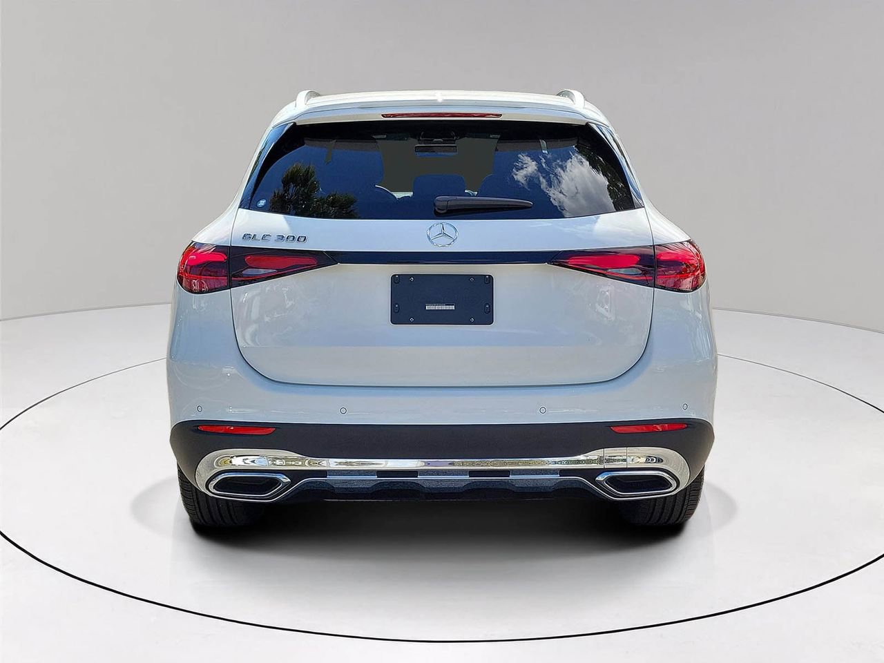 Used 2025 Mercedes-Benz GLC 300 image 5