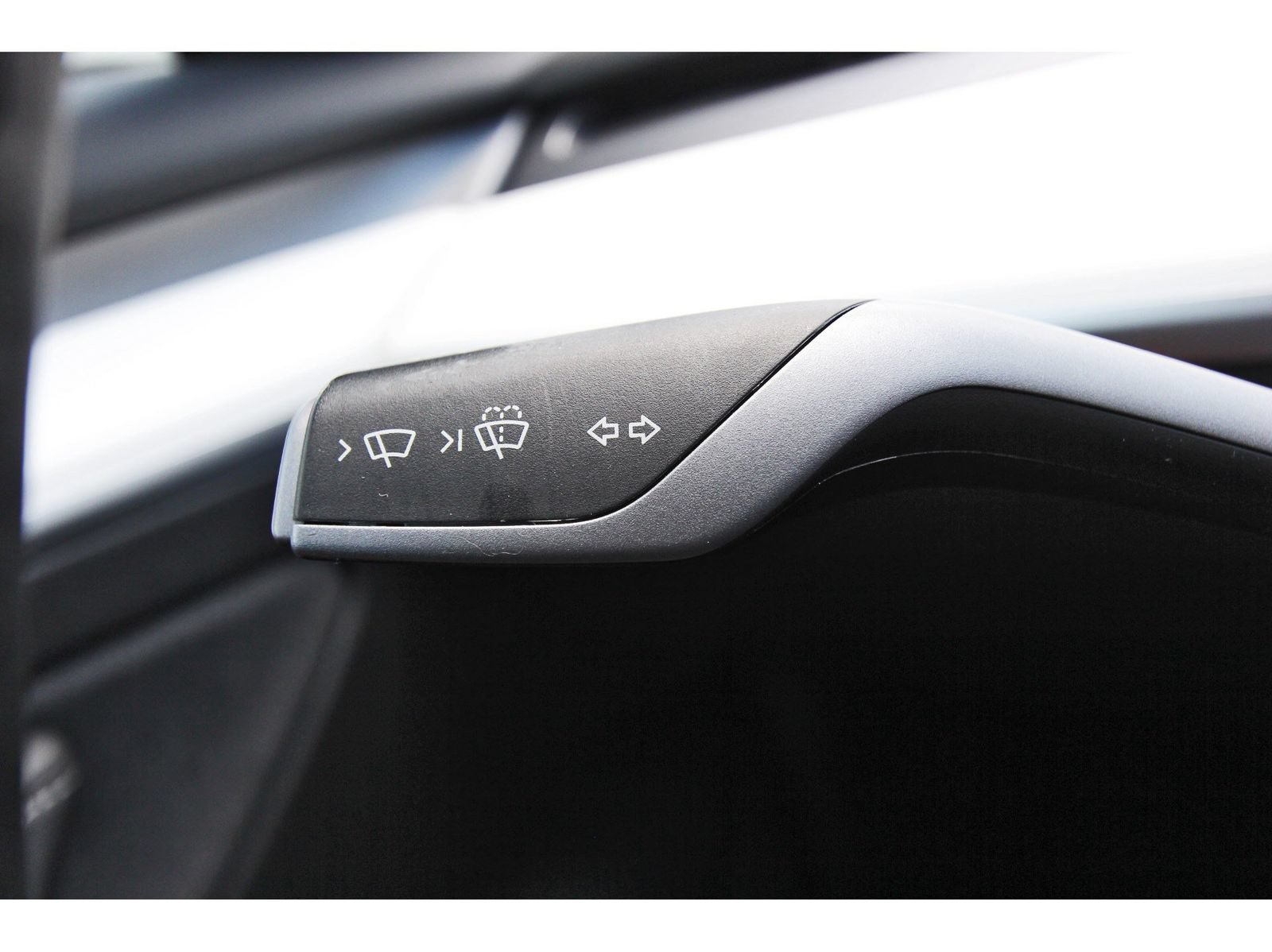 Used 2022 Tesla Model 3 Performance AWD/4WD image 17