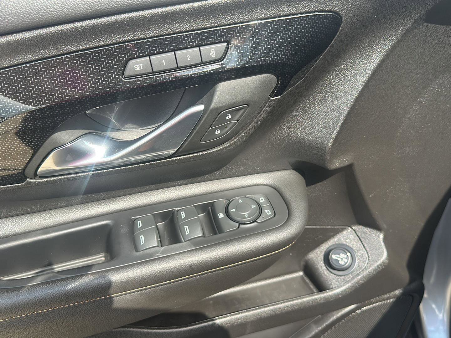 Used 2024 GMC Terrain AT4 w/ Tech Package image 13