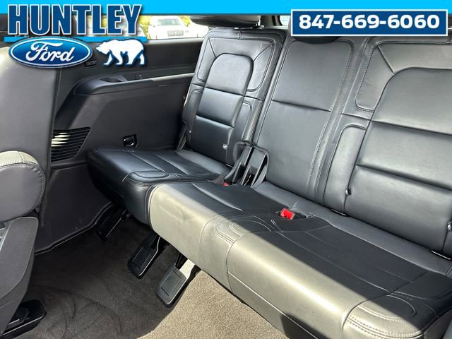 Used 2022 Lincoln Navigator Reserve image 18