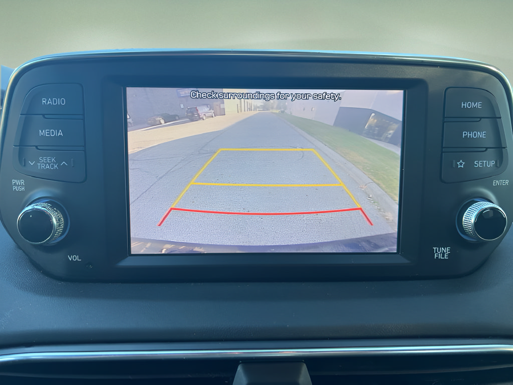 Used 2019 Hyundai Santa Fe SE AWD/4WD image 25