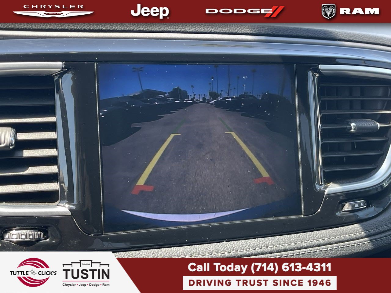 Used 2019 Chrysler Pacifica Limited FWD image 28