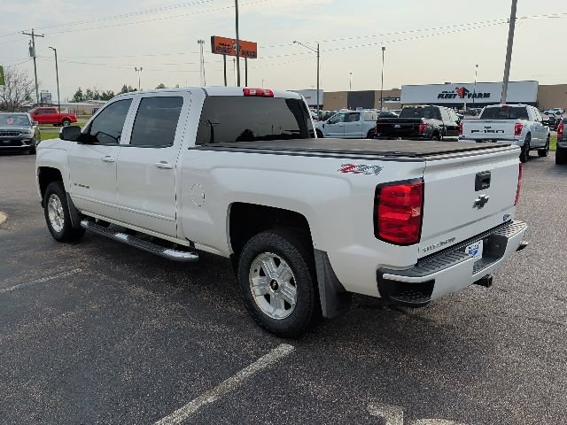 Used 2017 Chevrolet Silverado 1500 LT w/ All Star Edition AWD/4WD image 5