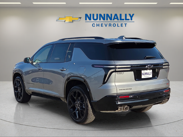 New 2026 Chevrolet Traverse RS w/ LPO, Floor Liner Package FWD image 3