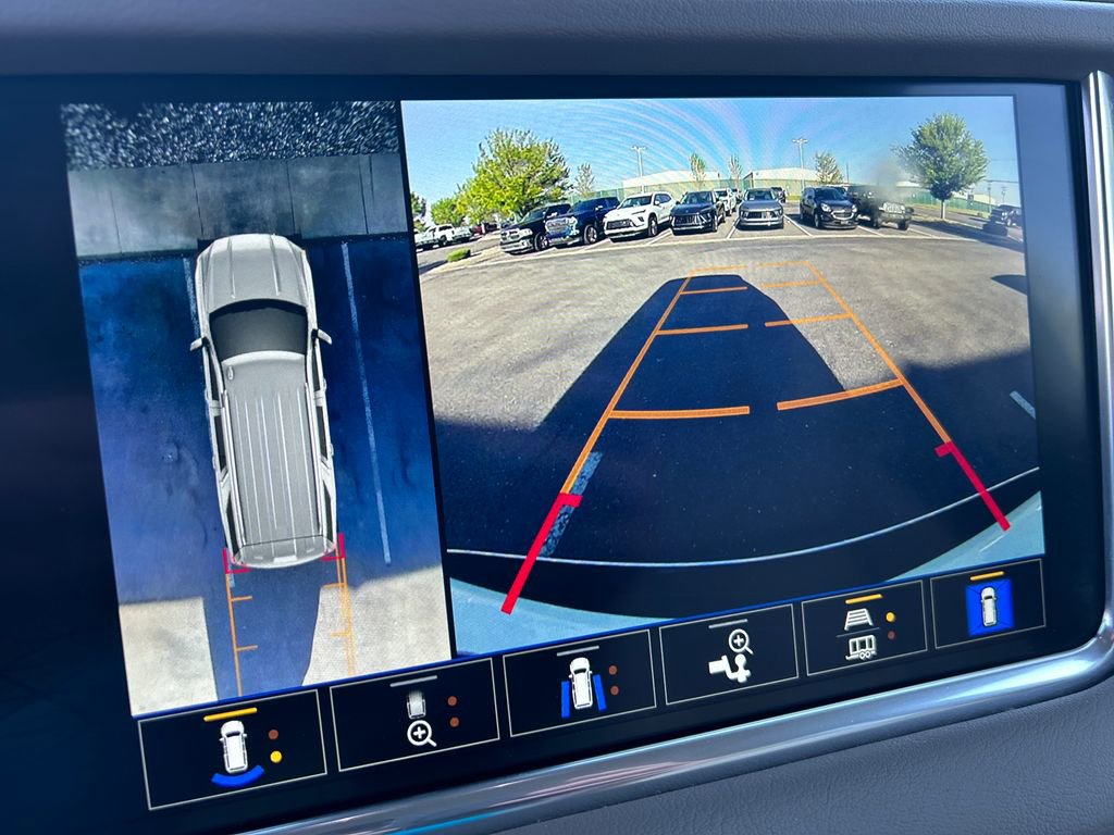 Certified 2024 GMC Yukon XL Denali image 28