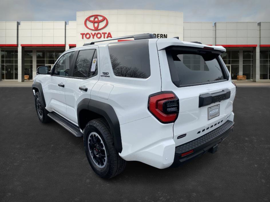 Certified 2025 Toyota 4Runner TRD Off-Road image 6