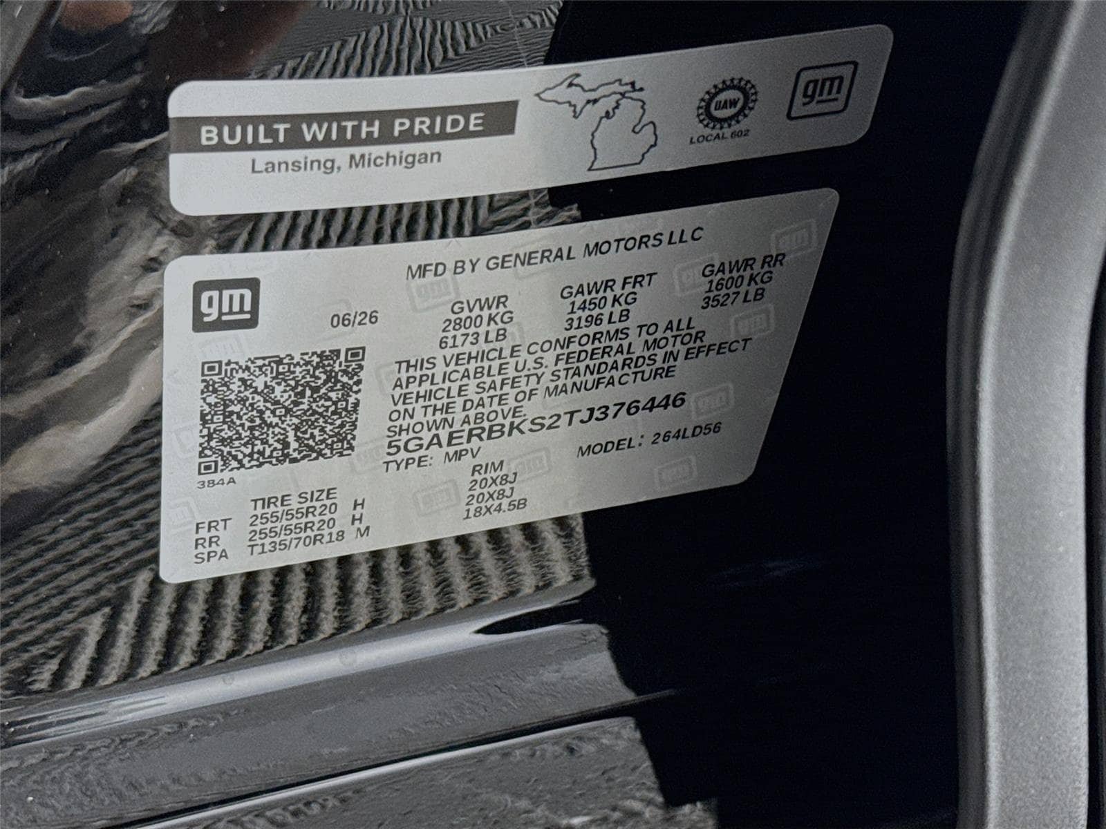 New 2026 Buick Enclave Sport Touring w/ Power Package FWD image 34