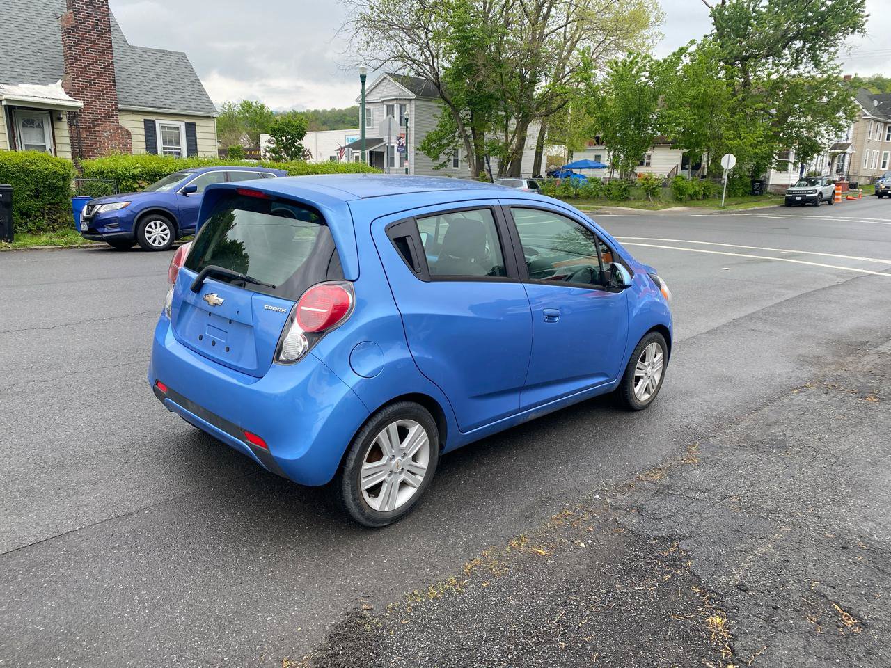 Used 2015 Chevrolet Spark LT FWD image 5