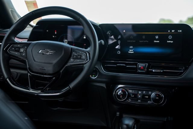 Used 2024 Chevrolet TrailBlazer RS w/ Convenience Package FWD image 15