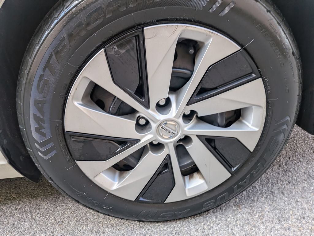 Used 2020 Nissan Altima 2.5 S FWD image 41