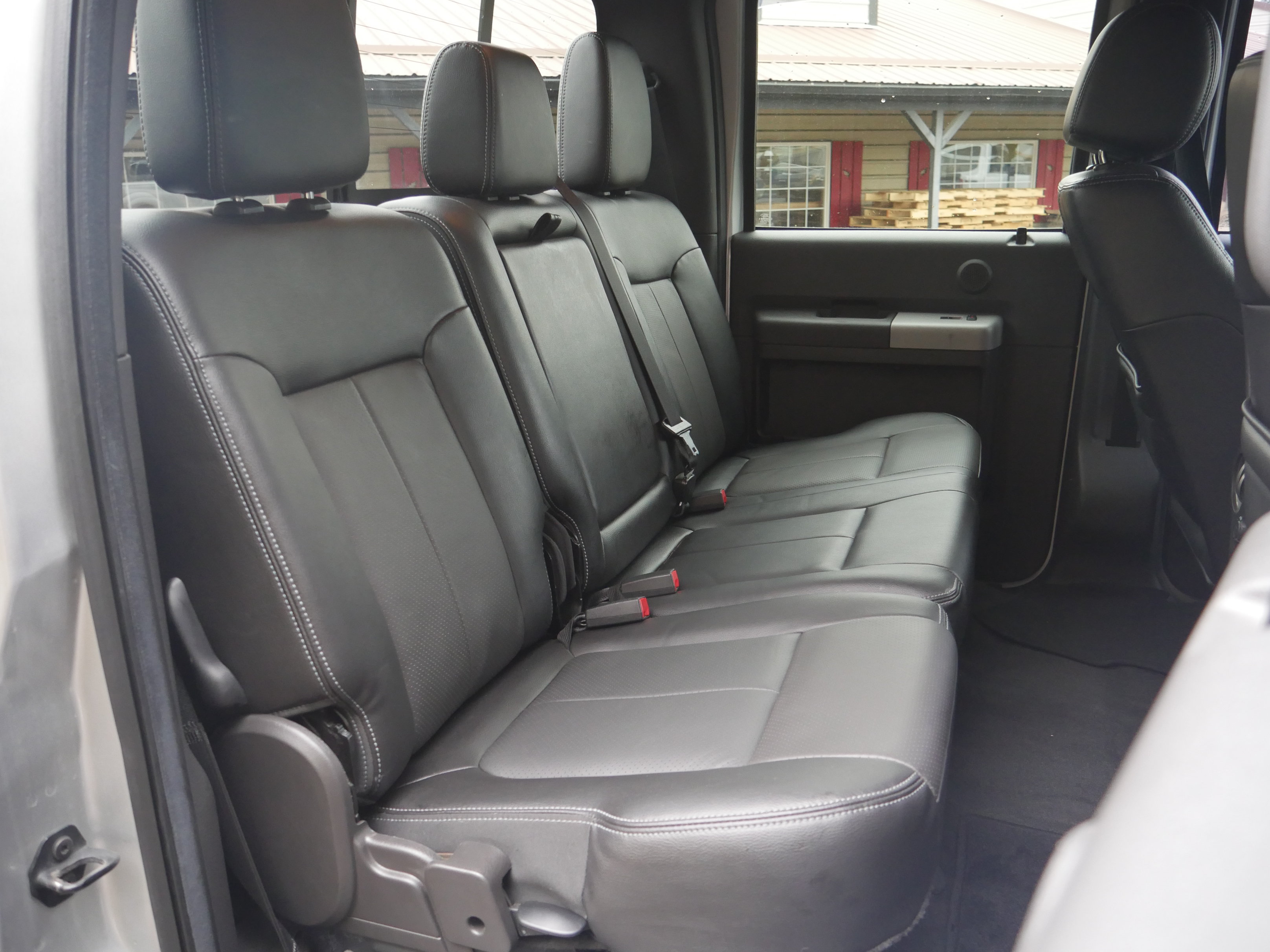 Used 2014 Ford F350 Lariat w/ Lariat Ultimate Package AWD/4WD image 28