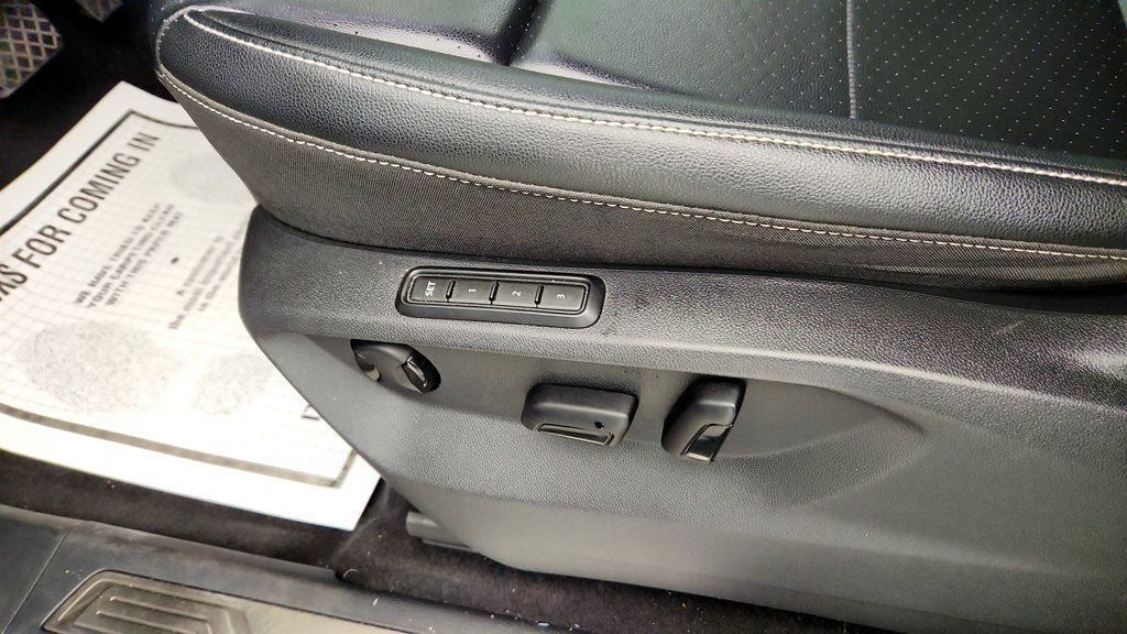 Used 2022 Volkswagen Atlas SEL AWD/4WD image 12