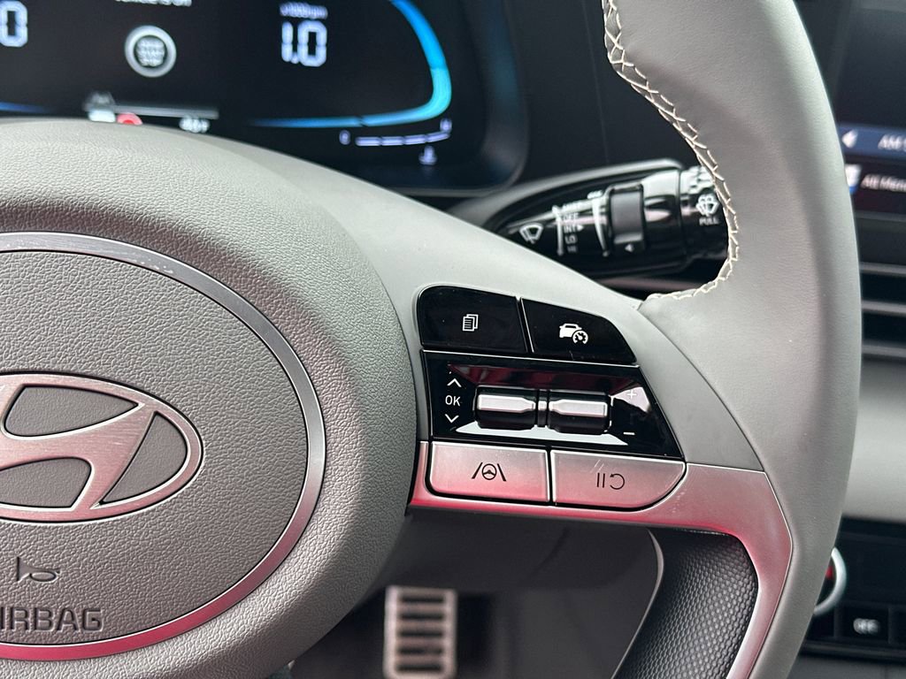 New 2025 Hyundai Elantra Sport image 25