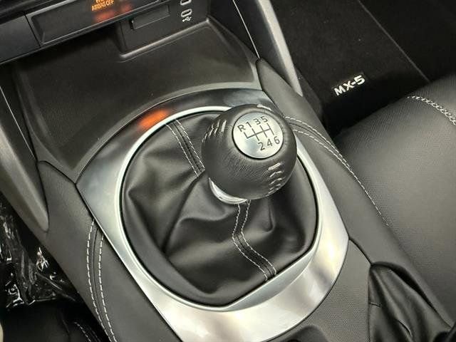New 2025 MAZDA MX-5 Miata Grand Touring w/ Weather Package image 24