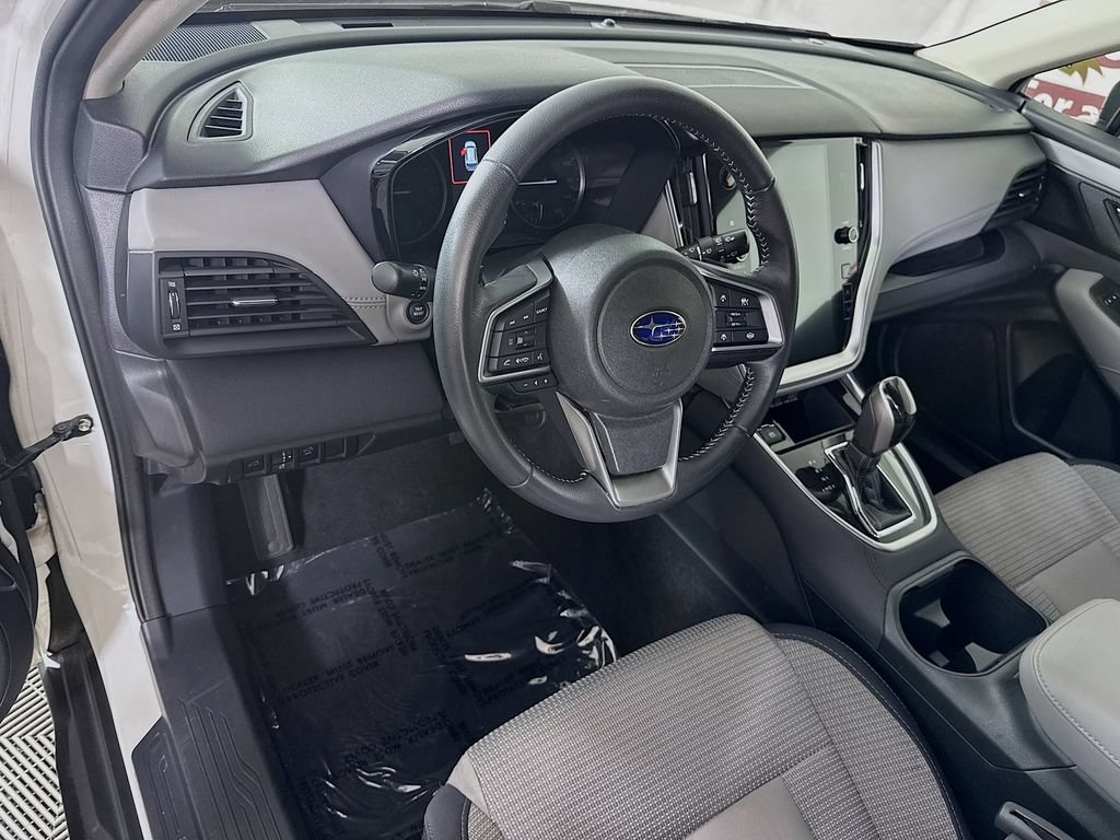 Used 2024 Subaru Outback Premium AWD/4WD image 18