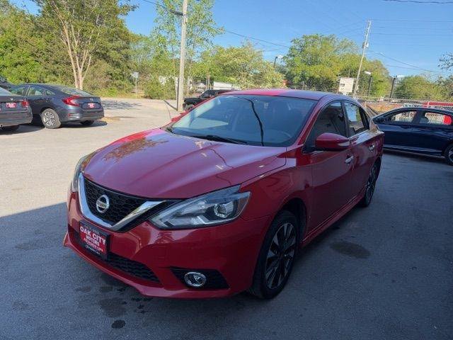 Used 2017 Nissan Sentra SR image 2