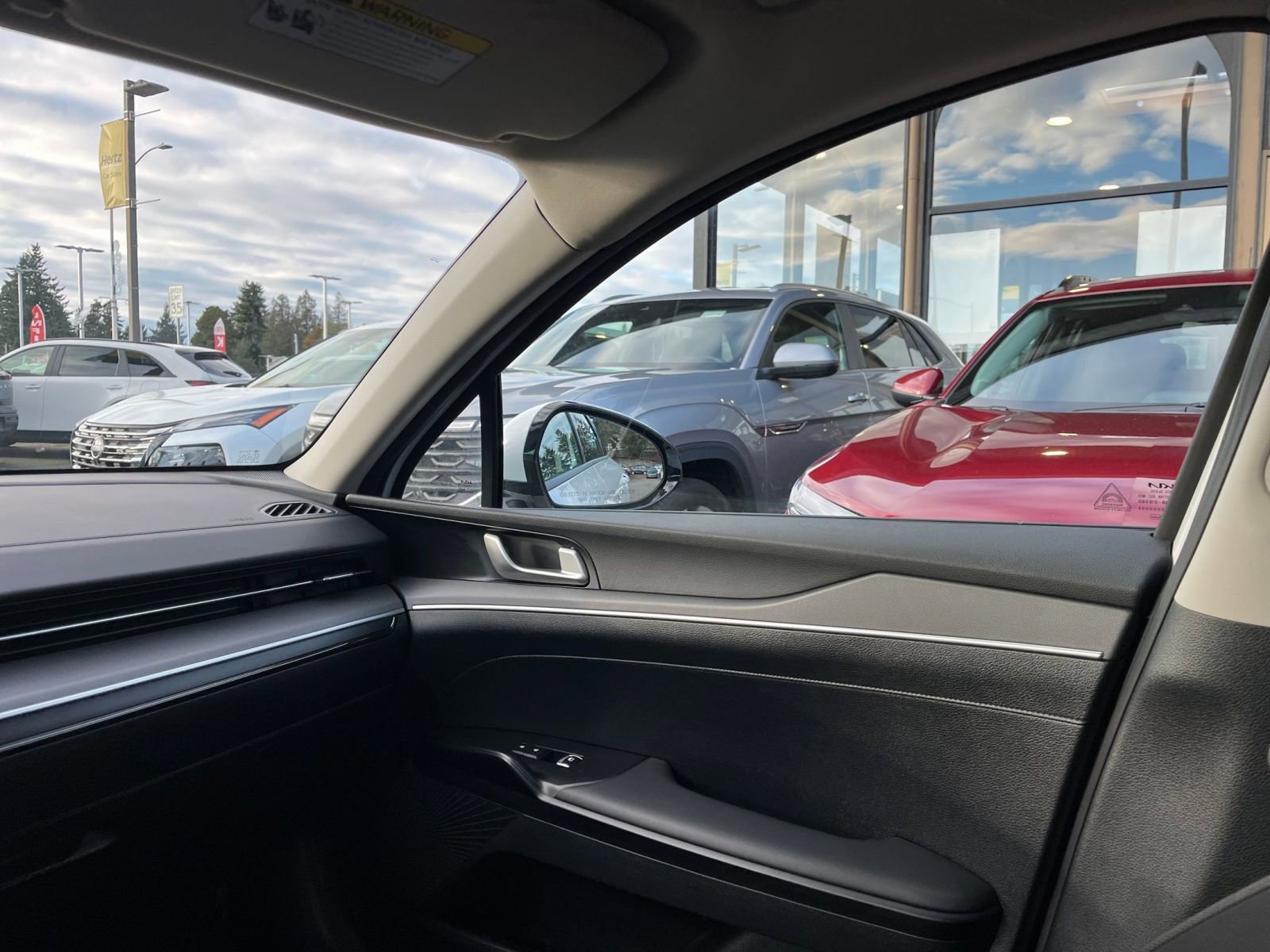 Used 2025 Kia K5 LXS image 36