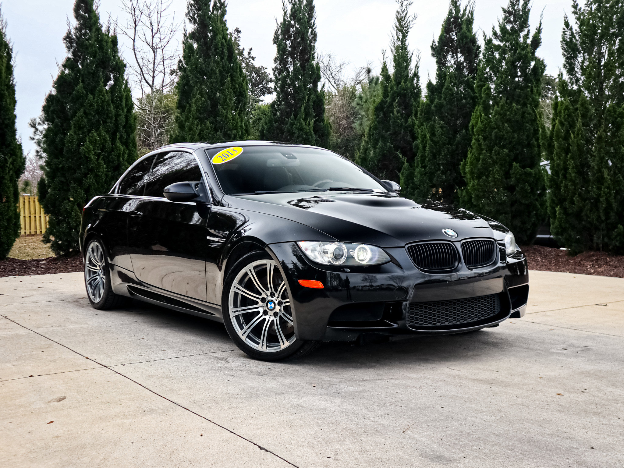Used 2013 BMW M3 Convertible RWD image 2