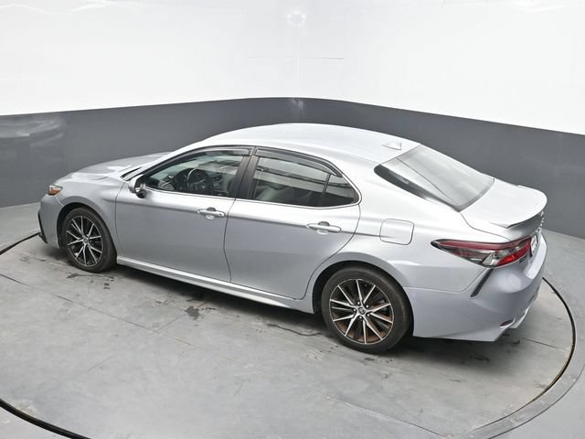 Used 2022 Toyota Camry SE FWD image 20