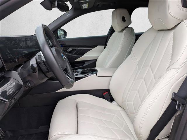 Certified 2024 BMW 530i 530i w/ M Sport Package image 11