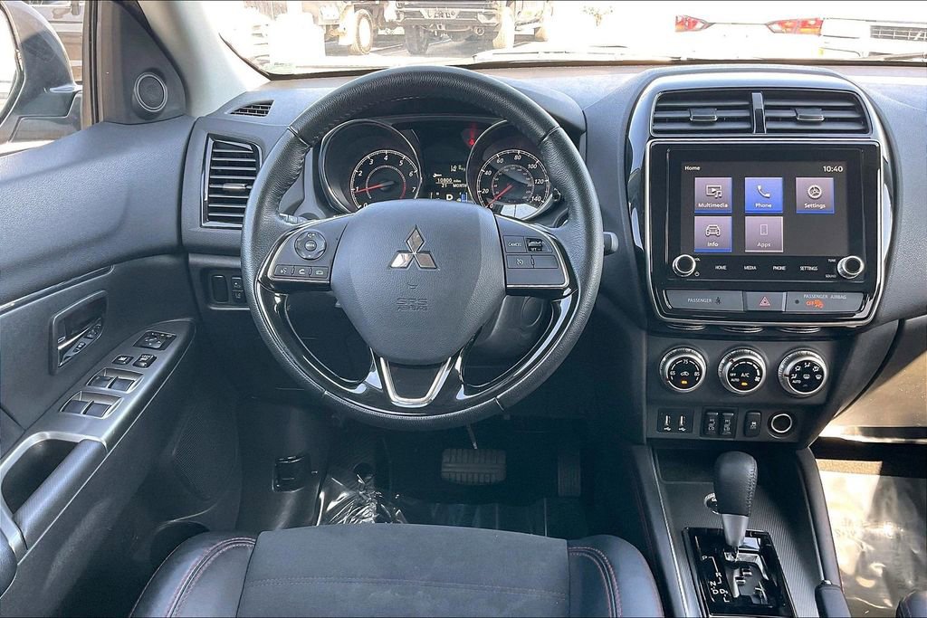 Used 2024 Mitsubishi Outlander Sport SE AWD/4WD image 10
