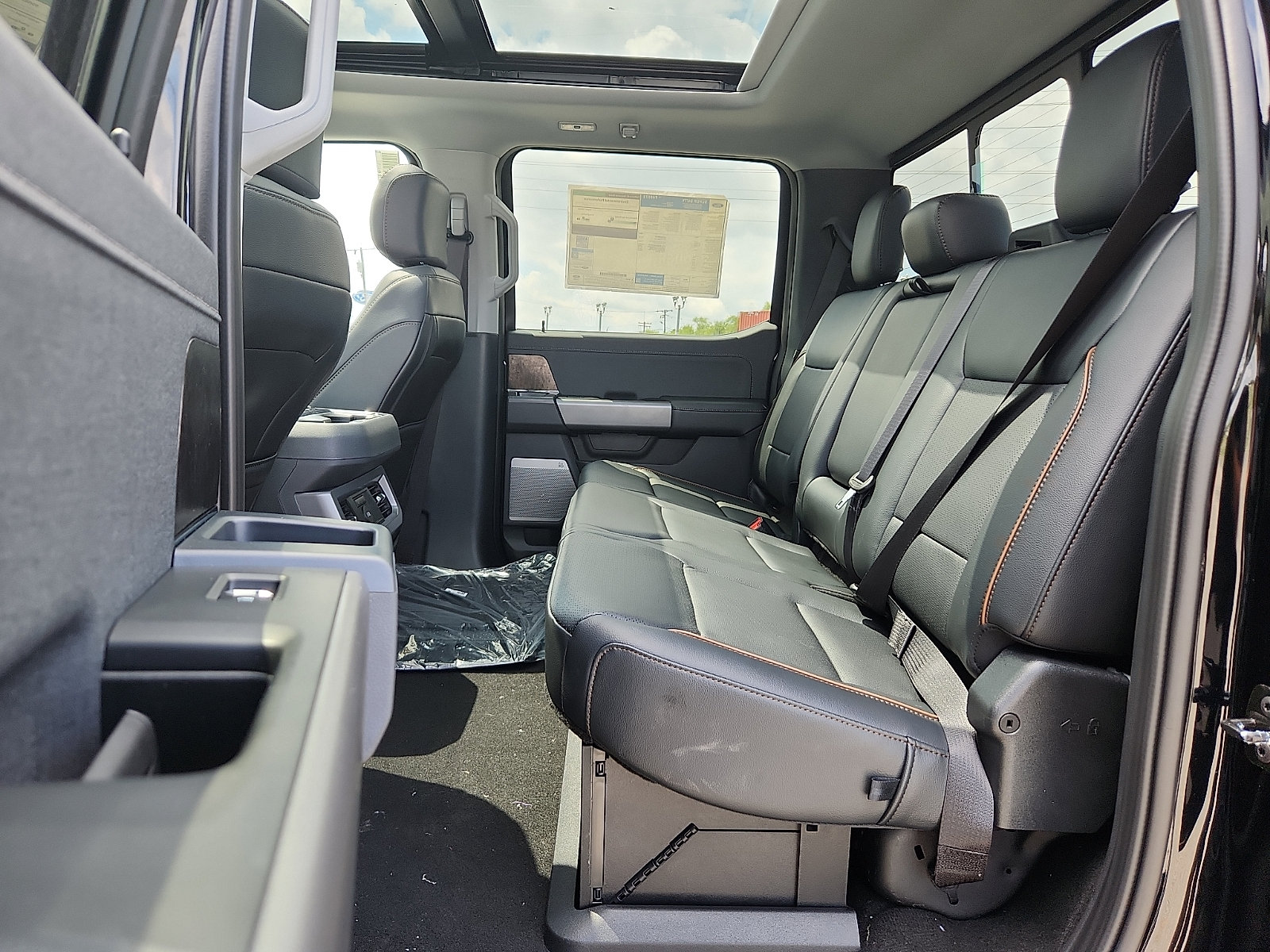 New 2026 Ford F250 Lariat w/ Tremor Off-Road Package AWD/4WD image 6